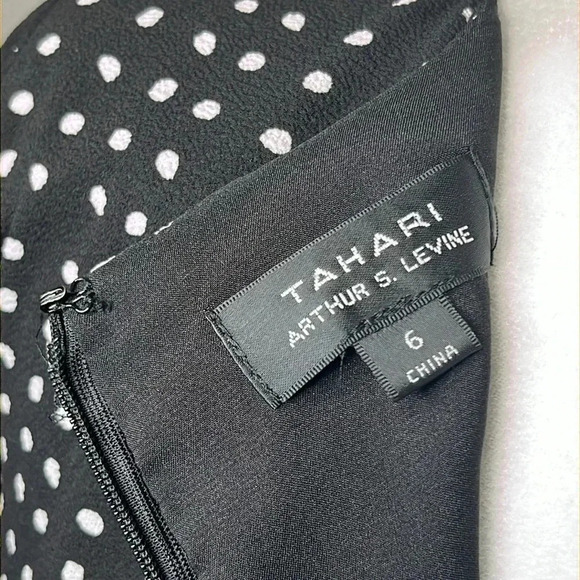 Tahari Long Balloon Sleeve Ruffled Hem Polkadot Pattern Babydoll Dress - Picture 8 of 11